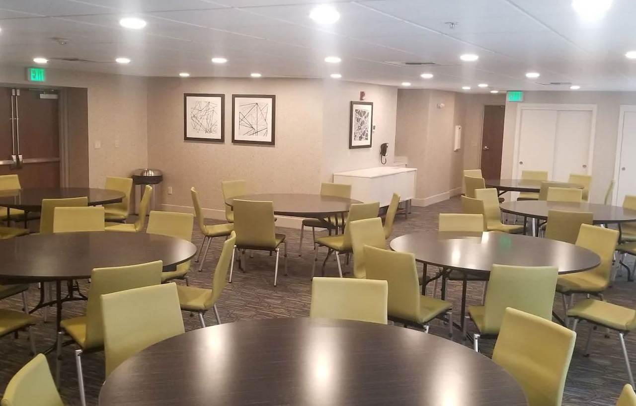 Holiday Inn Express Seattle - Sea-Tac Airport By Ihg СіТак Екстер'єр фото