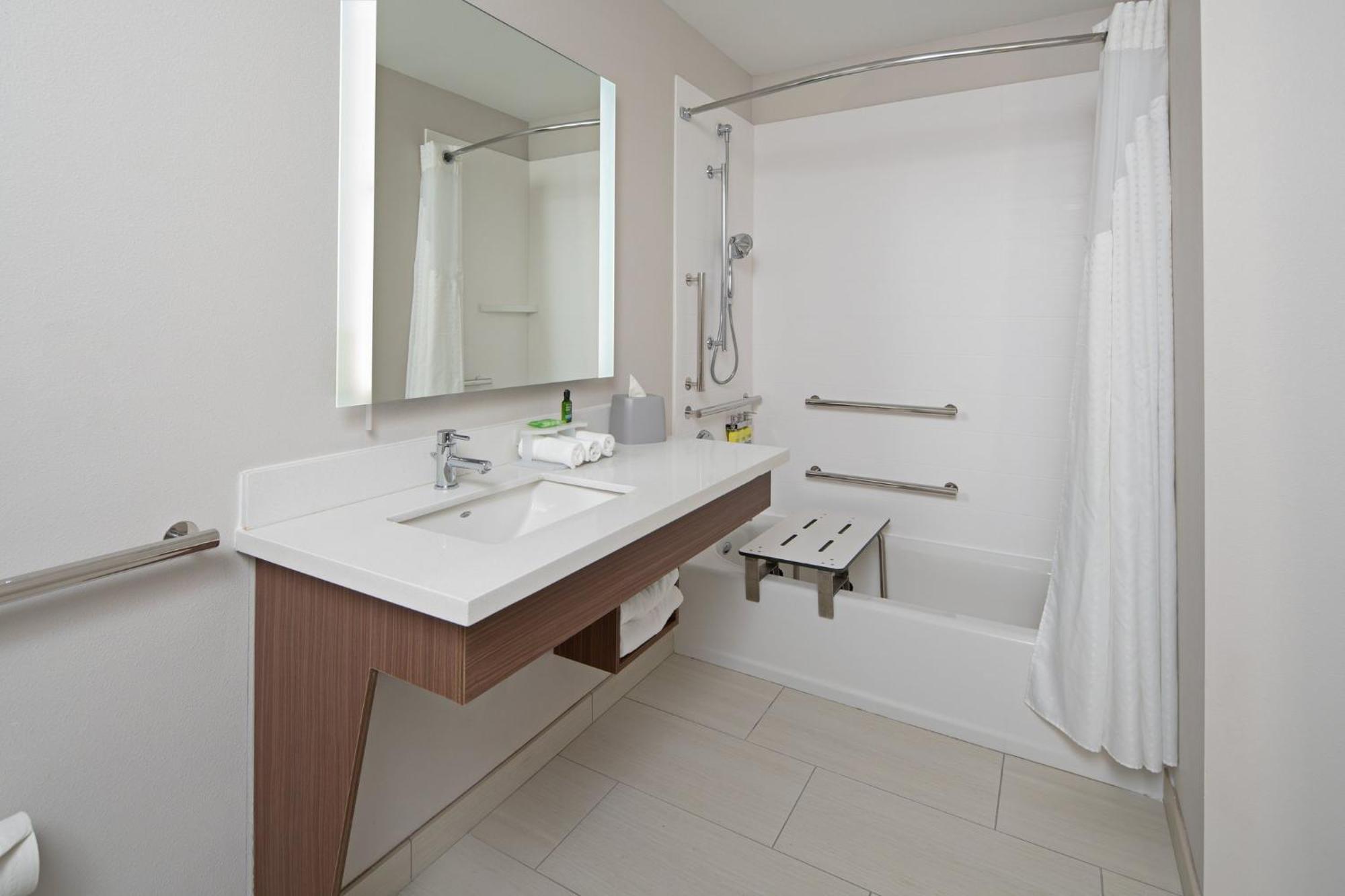 Holiday Inn Express Seattle - Sea-Tac Airport By Ihg СіТак Екстер'єр фото